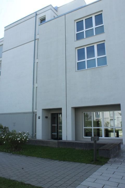 Wohnung zur Miete 673 € 2 Zimmer 65 m²<br/>Wohnfläche 1.<br/>Geschoss 01.11.2024<br/>Verfügbarkeit Bahnhofs- und Bismarckviertel Augsburg 86150