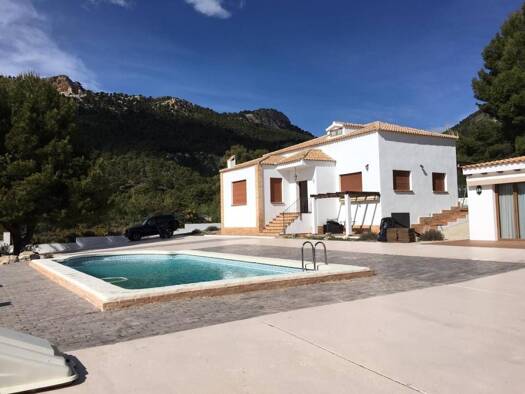 Villa zum Kauf 499.995 € 5 Zimmer 171 m² 1.600 m² Grundstück Castalla 00000
