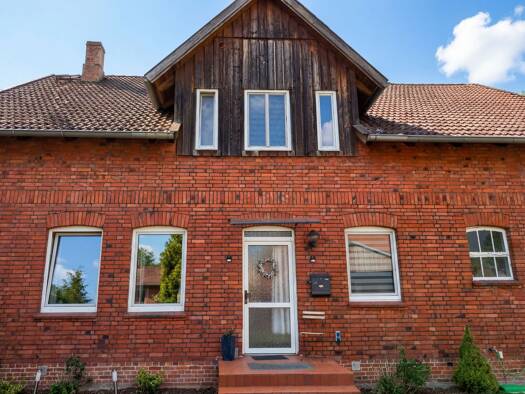 Mehrfamilienhaus zum Kauf 700.000 € 469 m² 1.300 m² Grundstück Kirchgellersen Kirchgellersen / Heiligenthal 21394