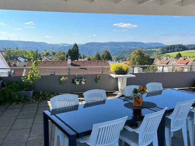 Wohnung zum Kauf 135.000 € 2 Zimmer 45,8 m² 2. Geschoss Sulgauer Str. 3 Sulgen Schramberg 78713