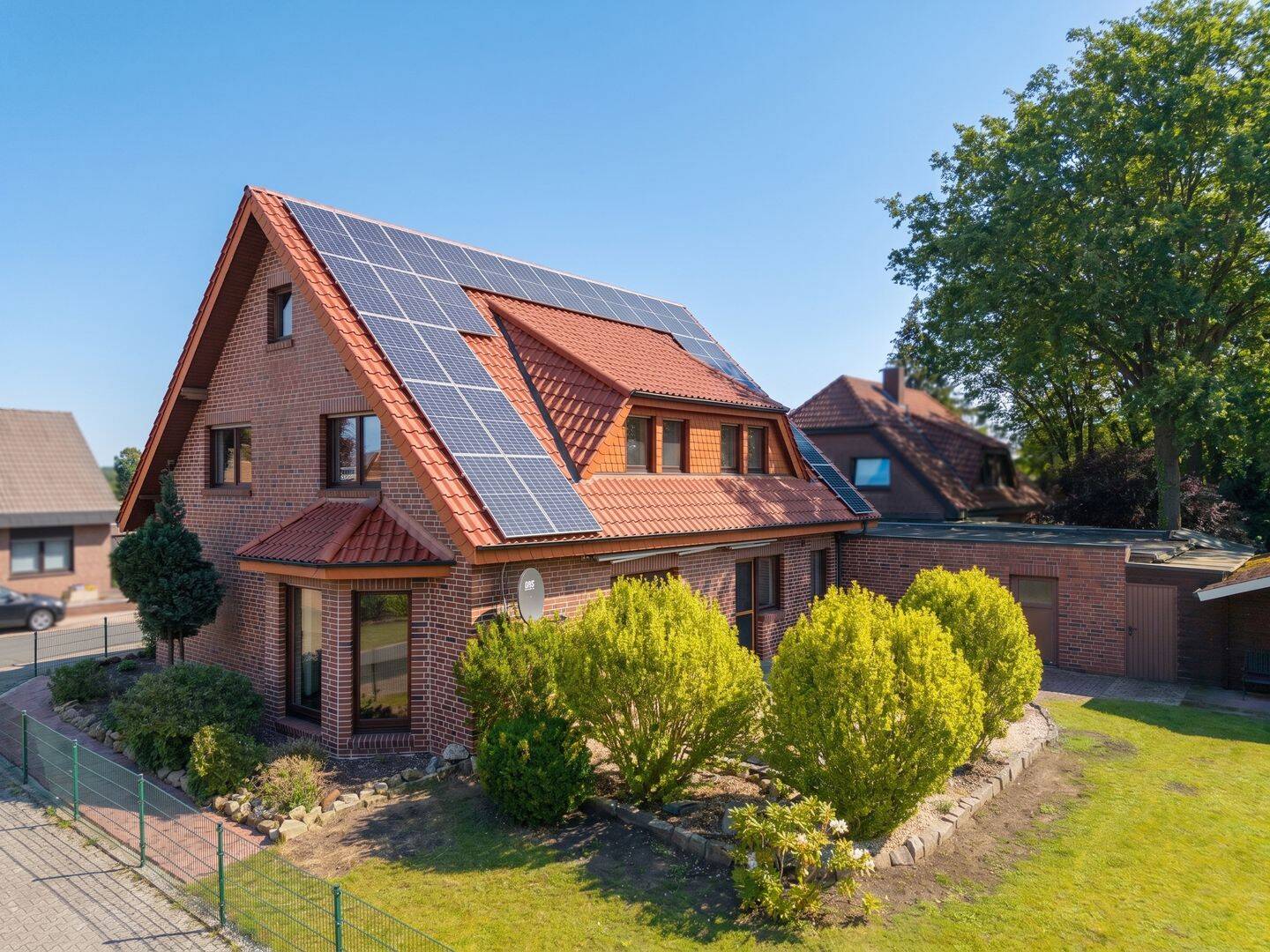 Einfamilienhaus zum Kauf - Ansicht 2