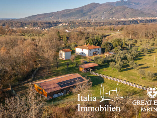Bauernhaus zum Kauf 1.650.000 € 20 Zimmer 520 m² 170.000 m² Grundstück Terranuova Bracciolini 52028