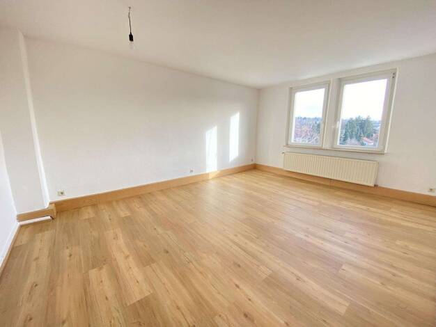 Wohnung zur Miete 620 € 3,5 Zimmer 87 m² 3. Geschoss frei ab 01.11.2026 Coburg Coburg 96450
