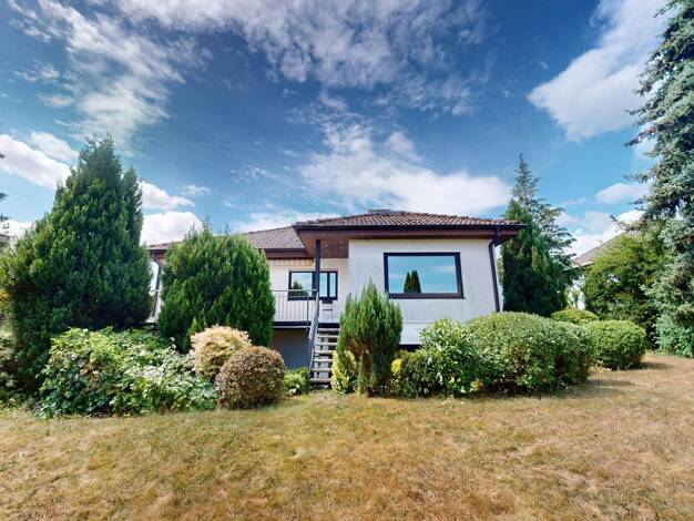 Bungalow zum Kauf provisionsfrei 289.000 € 3 Zimmer 114 m² 659 m² Grundstück Nauroth Heidenrod 65321