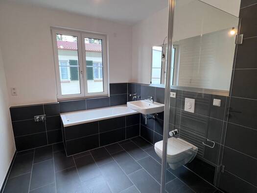 Reihenendhaus zur Miete - Erstbezug 1.649 € 4 Zimmer 107 m² 130 m² Grundstück frei ab sofort An der Heilstättenbahn Heilstätten Beelitz 14547
