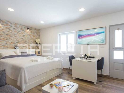 Wohnung zur Miete 600 € 3 Zimmer 30 m² Kaštelanec