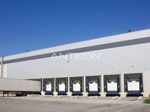 Lagerhalle zur Miete - Erstbezug provisionsfrei 2.425 m² Lagerfläche Fischeln Krefeld 47807