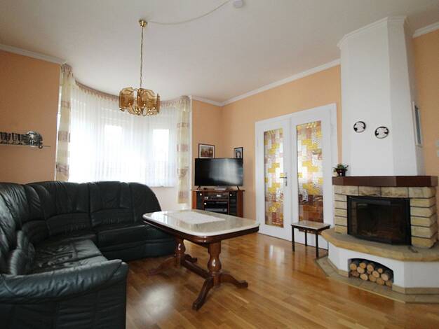 Einfamilienhaus zum Kauf 300.000 € 6 Zimmer 143 m² 1.848 m² Grundstück Luckau 15926