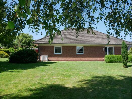 Einfamilienhaus zum Kauf 425.000 € 4 Zimmer 110 m² 930 m² Grundstück Steinbergkirche 24972