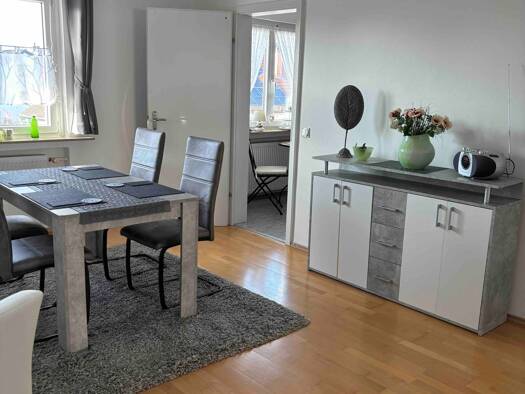 Wohnung zur Miete 1.000 € 3,5 Zimmer 95 m² Geschoss 1/2 frei ab 01.03.2026 Hohensachsen Weinheim 69469