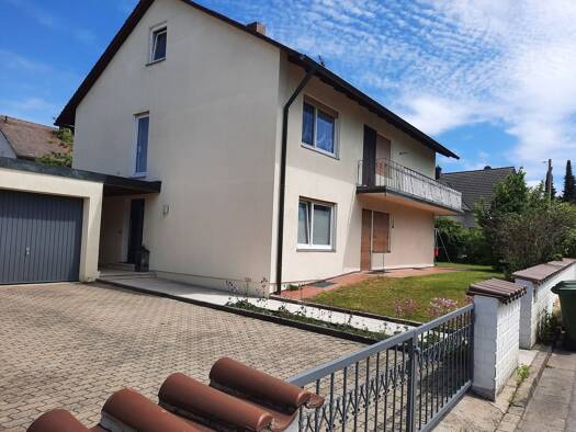 Wohnung zur Miete 740 € 3 Zimmer 84 m² Geschoss 2/3 frei ab 01.11.2025 Hilpoltstein 91161
