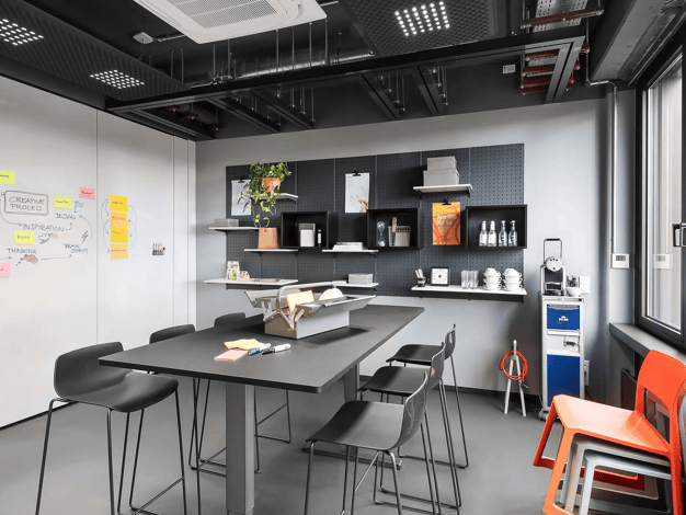 Bürofläche zur Miete provisionsfrei 1.870 € 20 m² Bürofläche Lautenschlagerstr. 23 Mitte Stuttgart 70173