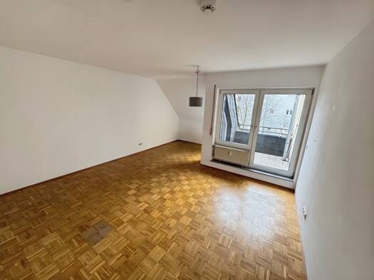 Wohnung zur Miete 750 € 2 Zimmer 60 m² Bernhardstraße 5 Heiligkreuz Trier 54295