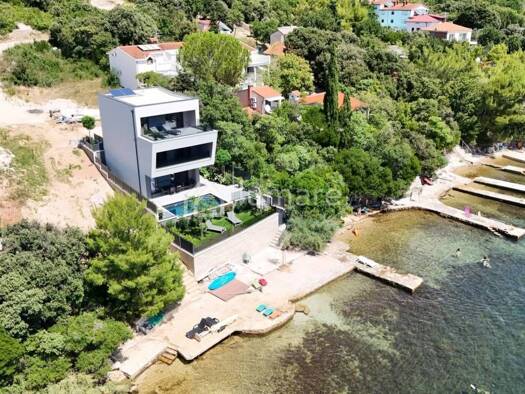 Haus zum Kauf 1.500.000 € 4 Zimmer 180 m² Novigrad Novigrad