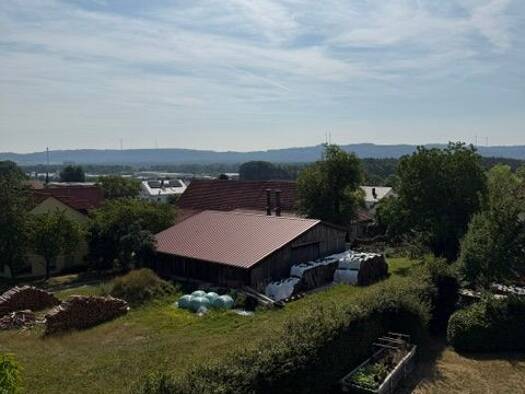 Wohnung zur Miete 980 € 3,5 Zimmer 93 m² 1. Geschoss frei ab 01.11.2026 Hütbrunnengasse Stauf Neumarkt in der Oberpfalz 92318