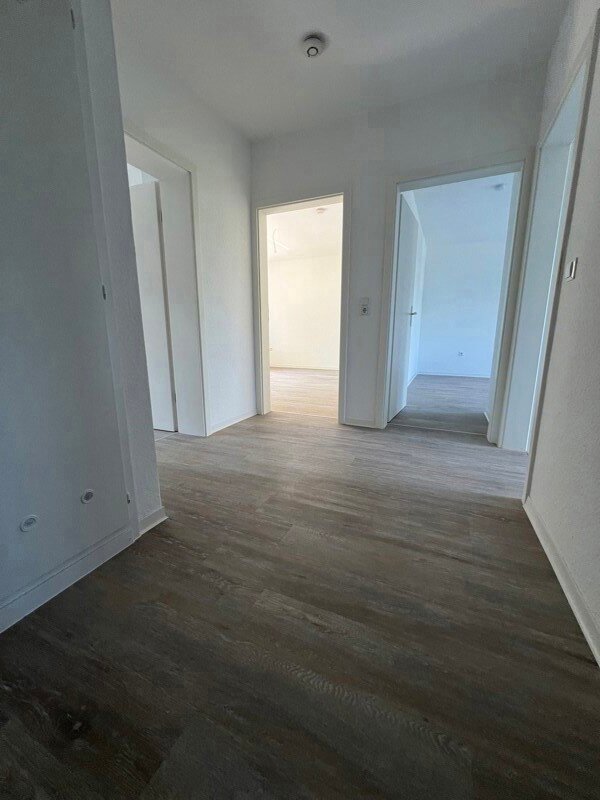 Wohnung zur Miete 880 € 3 Zimmer 80 m²<br/>Wohnfläche 1.<br/>Geschoss 26.09.2024<br/>Verfügbarkeit Gielenstr. 21 Innenstadt Neuss 41460