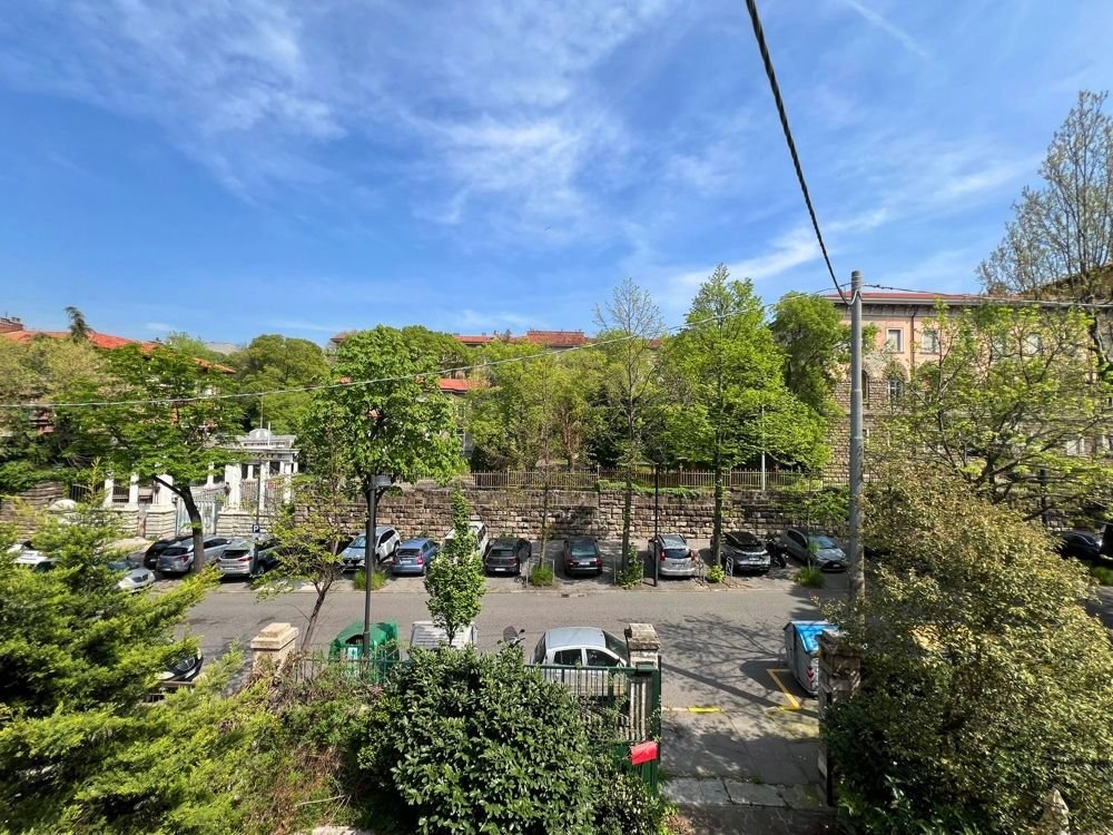 Wohnung zum Kauf 340.000 € 7 Zimmer 262 m²<br/>Wohnfläche 2.<br/>Geschoss Triest 34138