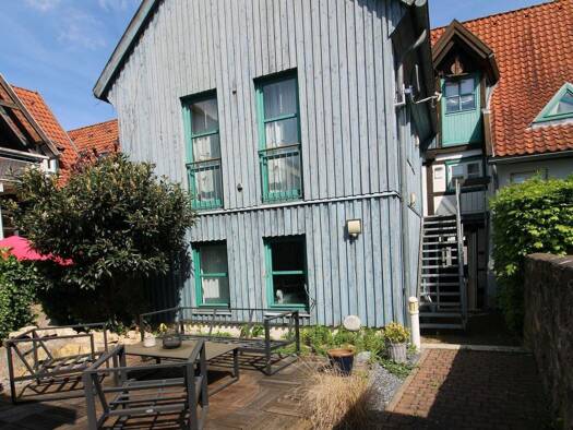 Einfamilienhaus zum Kauf 499.000 € 8 Zimmer 237 m² 240 m² Grundstück frei ab sofort Lemgo 32657