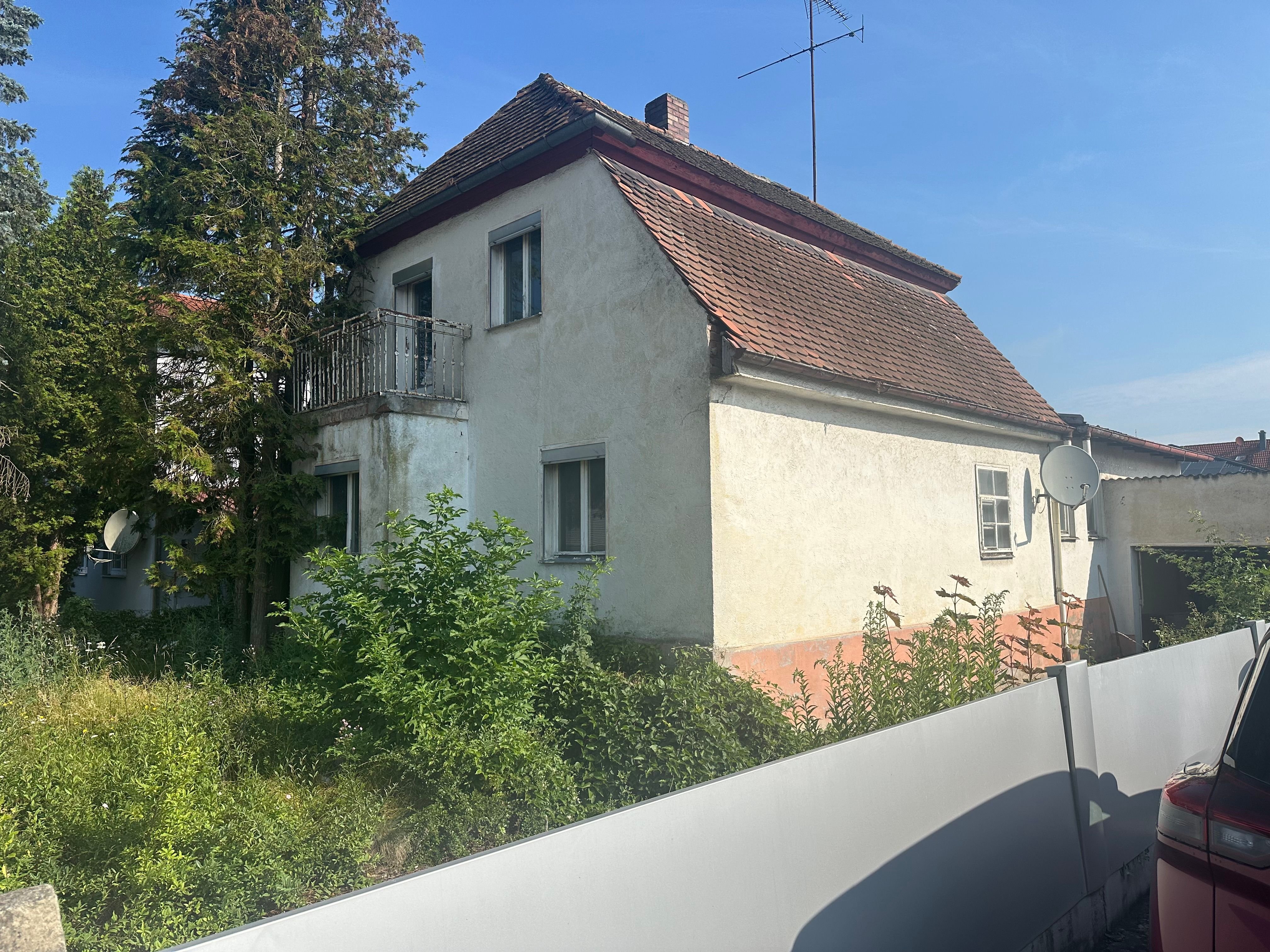 Einfamilienhaus zum Kauf provisionsfrei 199.000 € 8 Zimmer 130 m²<br/>Wohnfläche 720 m²<br/>Grundstück Verauerstr.3 Teublitz Teublitz 93158