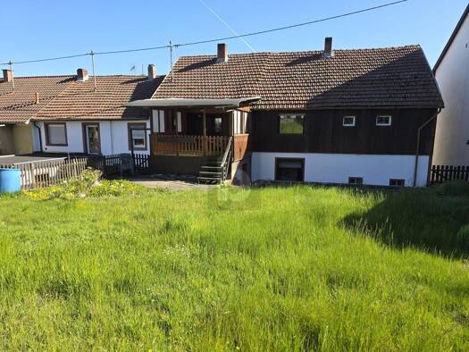 Einfamilienhaus zum Kauf 105.000 € 9 Zimmer 200 m² 745 m² Grundstück Weiskirchen Weiskirchen 66709