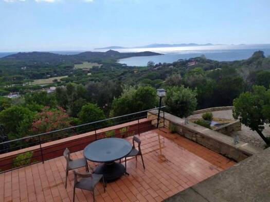 Einfamilienhaus zum Kauf 550.000 € 10 Zimmer 258 m² 627 m² Grundstück Punta Ala 58043