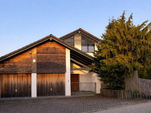 Einfamilienhaus zum Kauf 649.000 € 5 Zimmer 144 m² 761 m² Grundstück Geisenhausen 84144