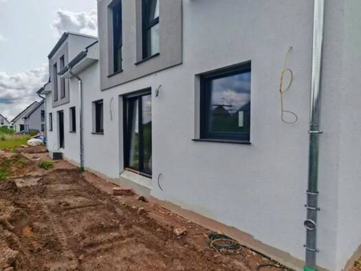 Doppelhaushälfte zur Miete 1.600 € 5 Zimmer 125 m² frei ab 01.02.2026 Hohenhameln 31249