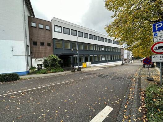 Büro zur Miete provisionsfrei 10 € 1 Zimmer 600 m² Bürofläche Betzdorf 57518