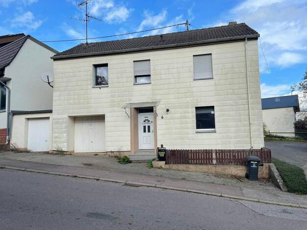 Haus zum Kauf 200.000 € 140 m² frei ab sofort kirchstrasse 6 Kirf 54441