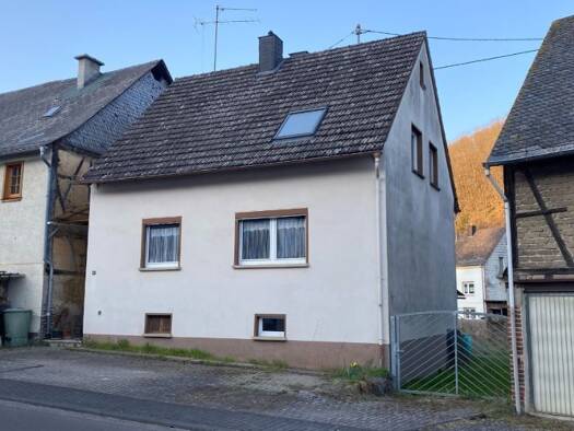 Reihenendhaus zum Kauf 72.000 € 4 Zimmer 95 m² 155 m² Grundstück Niederhosenbach 55758