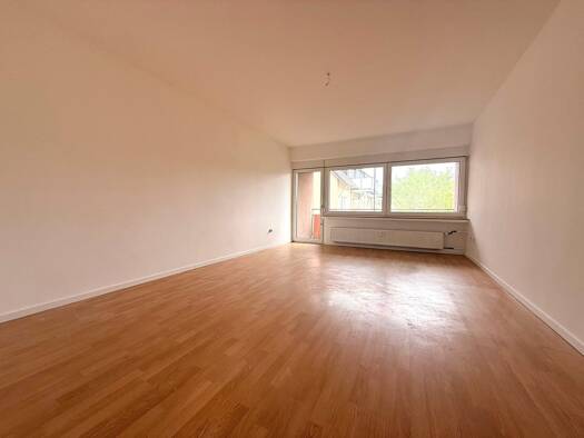 Wohnung zum Kauf 95.000 € 2 Zimmer 65 m² Geschoss 3/4 Gutenbergplatz 38 Arnsberg Arnsberg 59821