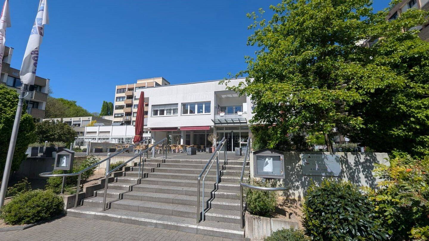 Seniorengerechtes Wohnen mit Schwimmbad und Restaurant – Adele-Weidtman-Str. 87, 52072 Aachen – Vorschaubild 4