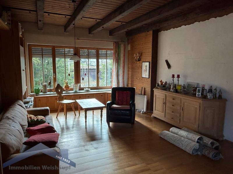 Immobilie in Tiefenbach - Passau Nord Wohnhaus in idyllischer Lage (renov.bedürftig) und Garten - Bild 2