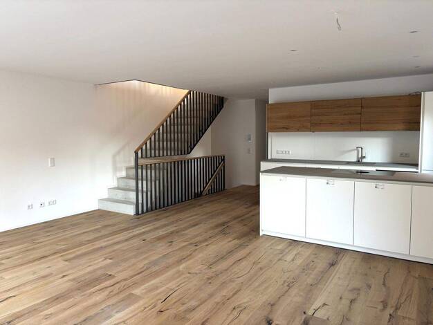 Doppelhaushälfte zur Miete - Erstbezug 2.150 € 4 Zimmer 133 m² 250 m² Grundstück frei ab sofort Nicklheim Raubling 83064