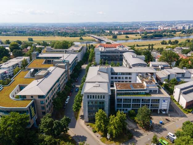 Bürofläche zur Miete provisionsfrei 12,85 € 898 m² Bürofläche Radeberger Vorstadt Ortsamtsbereich Neustadt 01099