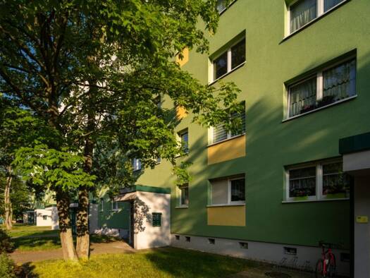 Wohnung zur Miete 427 € 3 Zimmer 56,3 m² 2. Geschoss frei ab 01.03.2026 Hemingwaystraße 26 Westliche Neustadt Halle 06126