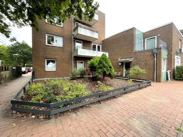 Wohnung zum Kauf provisionsfrei 172.000 € 3 Zimmer 82,1 m² 1. Geschoss Bebelplatz 10 Elmschenhagen-Süd Kiel 24146