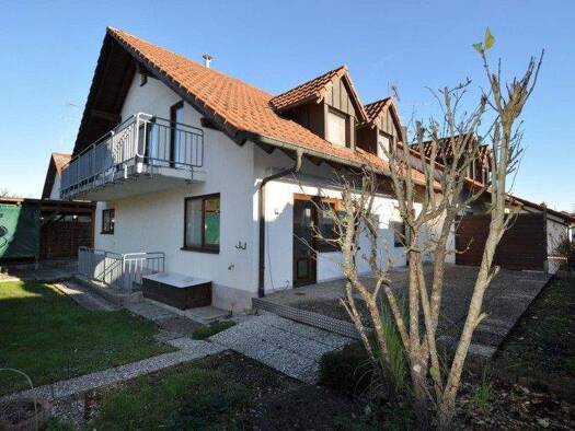 Doppelhaushälfte zum Kauf 490.000 € 7 Zimmer 151,4 m² 284 m² Grundstück frei ab sofort Überlingen Singen-Überlingen a. Ried 78224