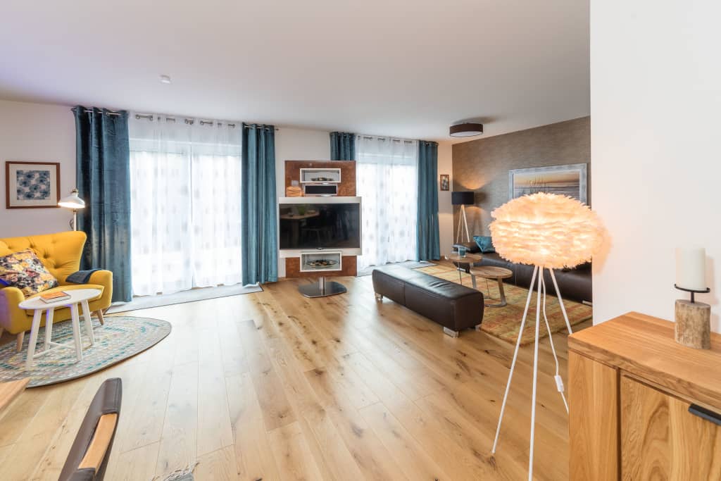 Wohnung zur Miete Wohnen auf Zeit 2.590 € 8 Zimmer 195 m²<br/>Wohnfläche 04.01.2025<br/>Verfügbarkeit Am Obern Grott Oberreichenbach 91097