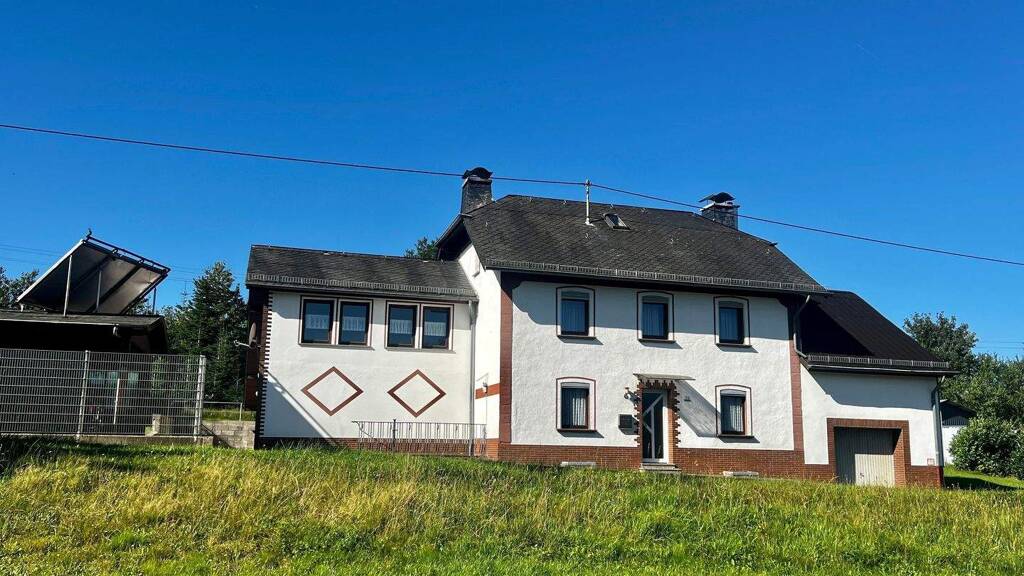 Einfamilienhaus zum Kauf 250.000 € 5 Zimmer 135 m² 1.350 m² Grundstück frei ab sofort Üttfeld 54619