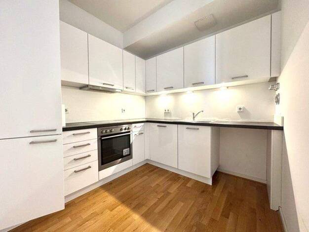 Wohnung zur Miete 838 € 3 Zimmer 54,4 m² 4. Geschoss frei ab 11.03.2026 Prager Straße 12 a Reudnitz-Thonberg Leipzig 04103