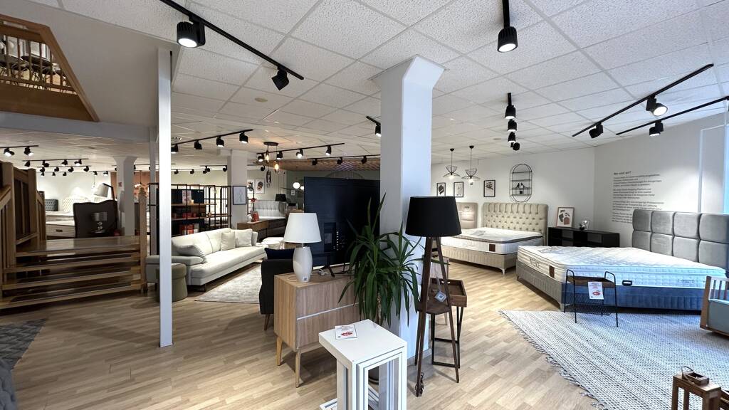 Verkaufsfläche zur Miete 7.500 € 1.000 m² Verkaufsfläche Poppenreuth Fürth 90765