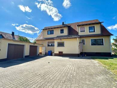 Mehrfamilienhaus zum Kauf 419.000 € 8 Zimmer 180 m² 680 m² Grundstück Kemnath Postbauer-Heng 92353