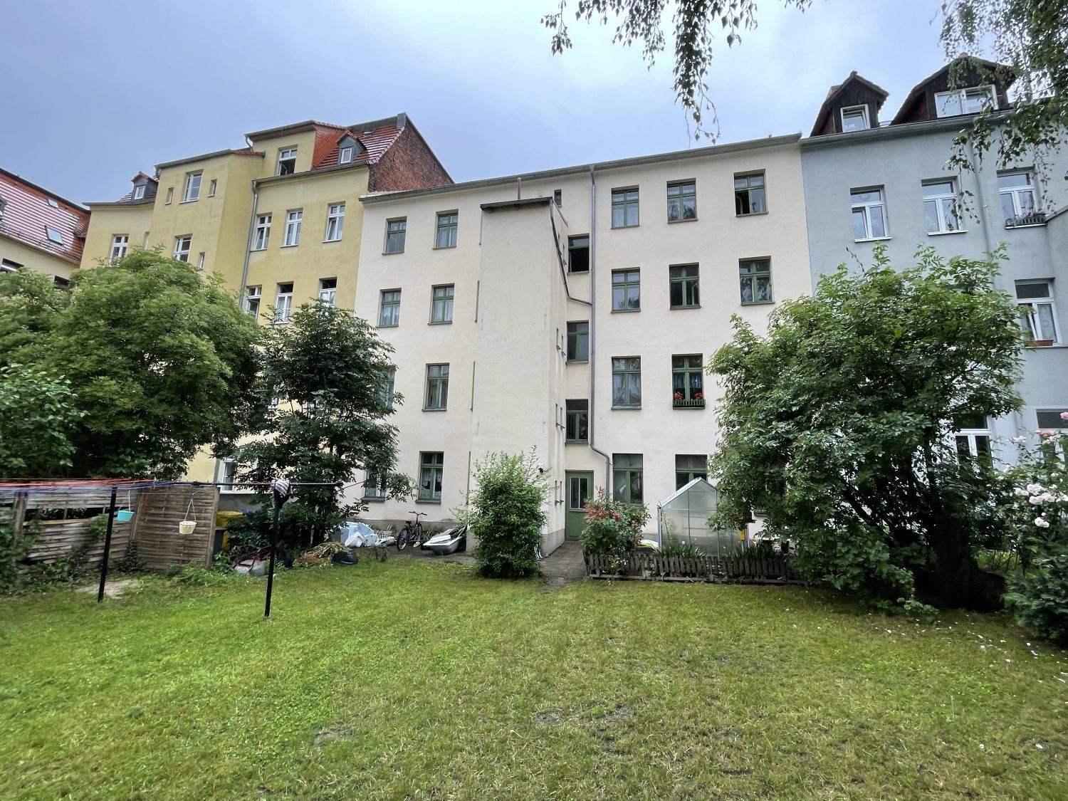 Mehrfamilienhaus zum Kauf 390.000 € 28 Zimmer 580,4 m²<br/>Wohnfläche 589 m²<br/>Grundstück Hilgerstraße 10 Innenstadt Görlitz 02826