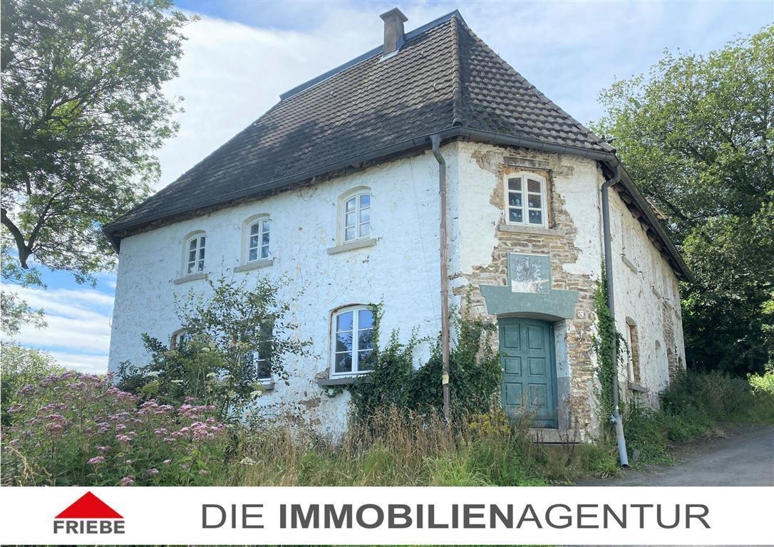 Haus zum Kauf 559.000 € 5 Zimmer 270 m²<br/>Wohnfläche 4.000 m²<br/>Grundstück ab sofort<br/>Verfügbarkeit Helberg Gummersbach 51647