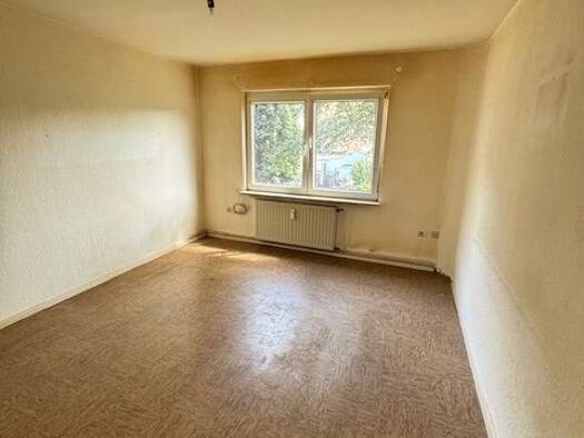 Wohnung zur Miete 295 € 2 Zimmer 46 m² 1. Geschoss frei ab sofort Gartsträucherstr. 99 Untermeiderich Duisburg 47137