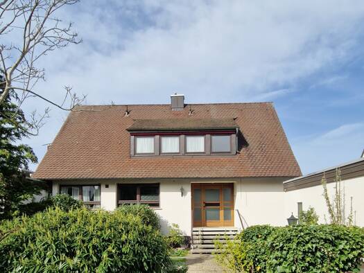 Einfamilienhaus zum Kauf provisionsfrei 820.000 € 6 Zimmer 195 m² 1.218 m² Grundstück frei ab sofort Pechsteinstraße 5 Herpersdorf Südliche Außenstadt 90455