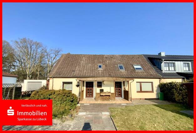 Doppelhaushälfte zum Kauf 239.000 € 7 Zimmer 164 m² 1.290 m² Grundstück Schlutup Lübeck 23568