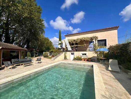 Haus zum Kauf 735.000 € 210 m² 2.016 m² Grundstück Centre Ville Saint-Rémy-de-Provence 13210