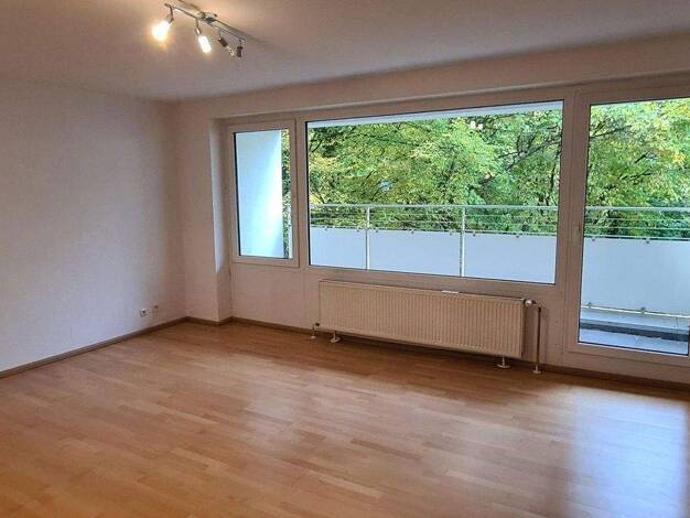 Wohnung zur Miete 785 € 1,5 Zimmer 43 m² 1. Geschoss Sonnenhofstrasse 6 Königstein 61462